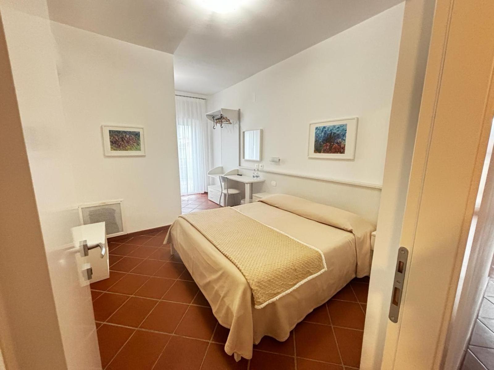 La Nuova Dimora B&B LʼAquila Buitenkant foto